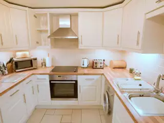 Derwent Cottage Kitchen
